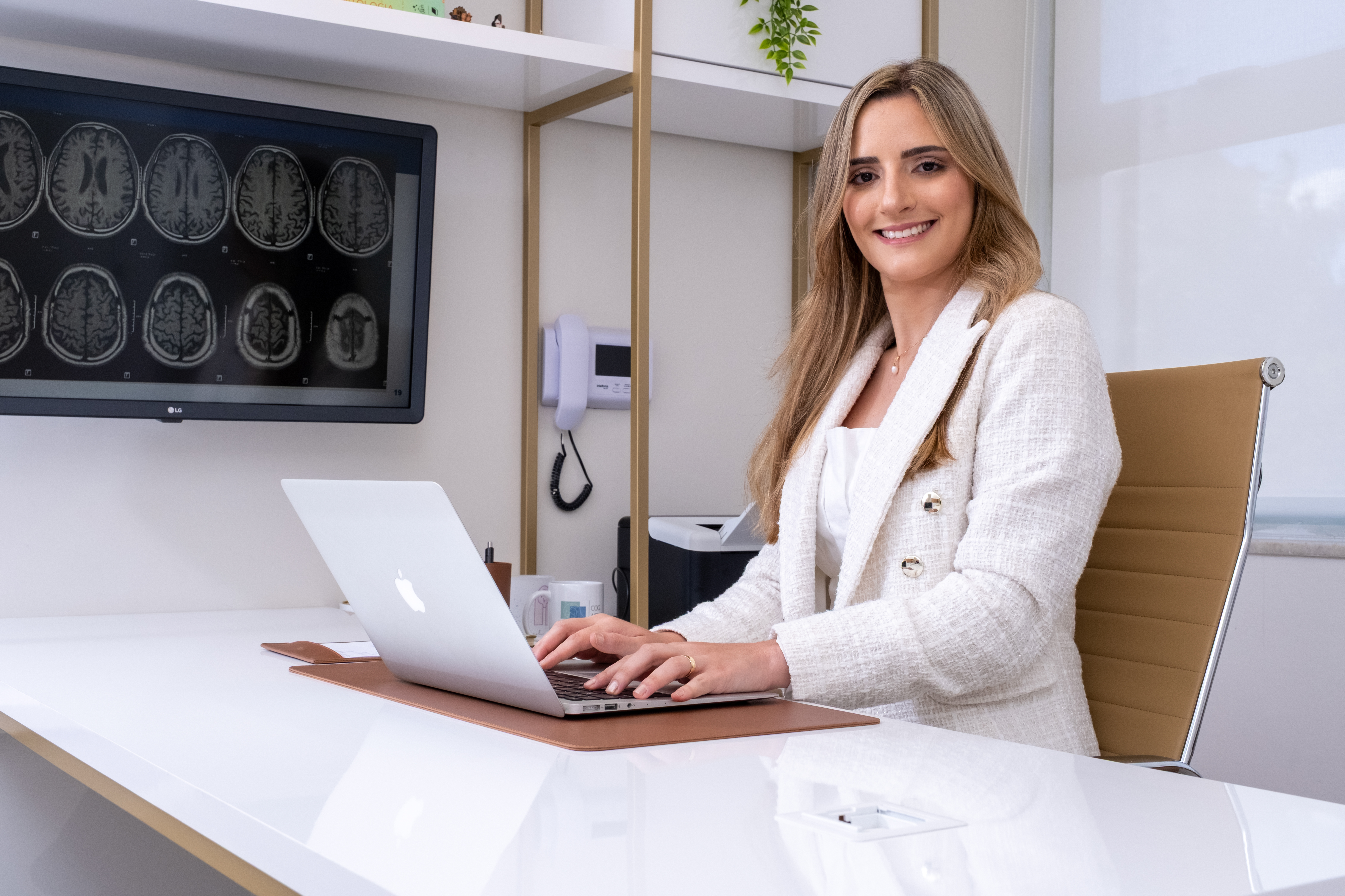 Karoline Kosac - Médica geriatra